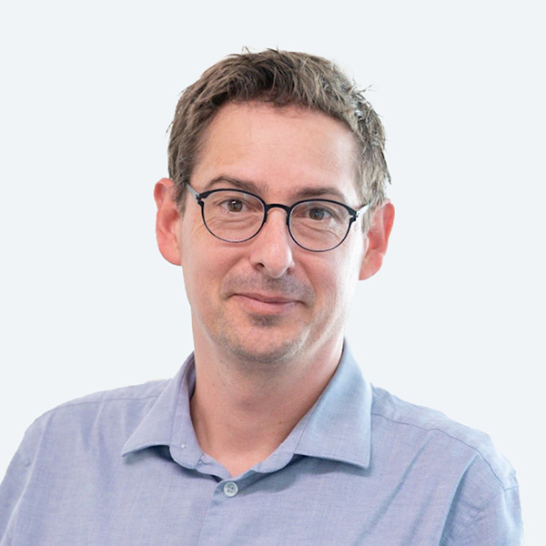 Prof. Dr. Bastian Blombach